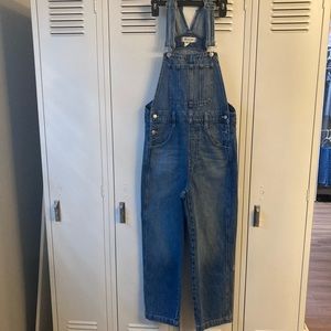 Madewell Straight Leg Overalls, Size Small, Relaxed Fit, Excellent Condition.